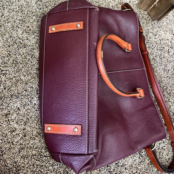 Dooney & Bourke Large Shoulder Bag - Picture 5 of 13